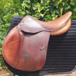 17.5" Medium Tan and Brown Equipe Evolution Jump Saddle